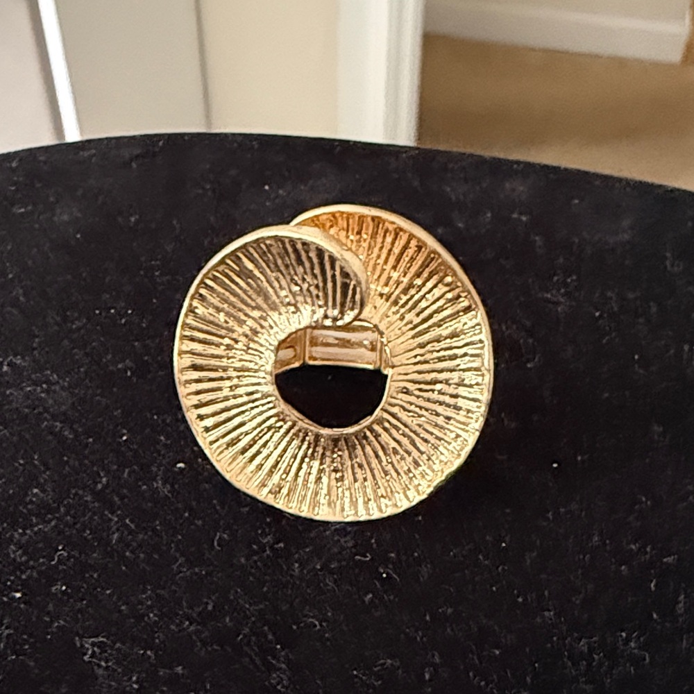 Gold Spiral stretchable ring - Women Jewelry